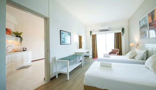 Panoramic Apartment, Balcony, Sea Facing