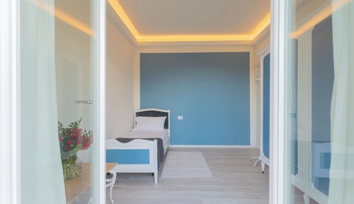 Apartment (2 Bedrooms)