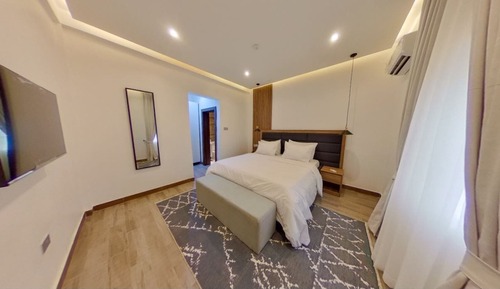 Deluxe Room, Balcony, Courtyard View