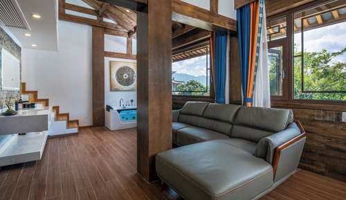 Senior Loft, 2 Bedrooms, Smoking, Courtyard View
