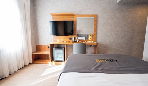 Superior Room, City View
