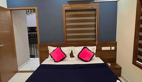 Deluxe Double or Twin Room, City View