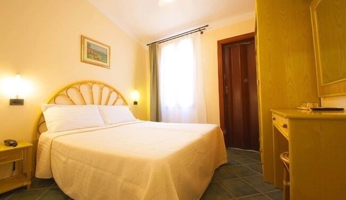 Basic Double or Twin Room