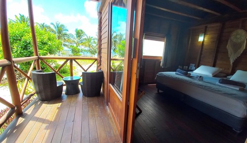 Deluxe Room, Balcony, Beach View