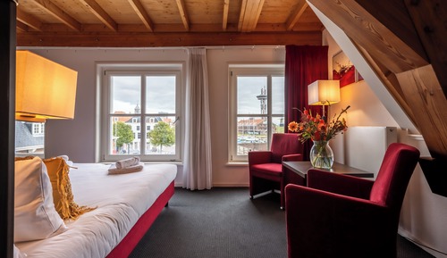 Comfort Quadruple Room, Harbor View