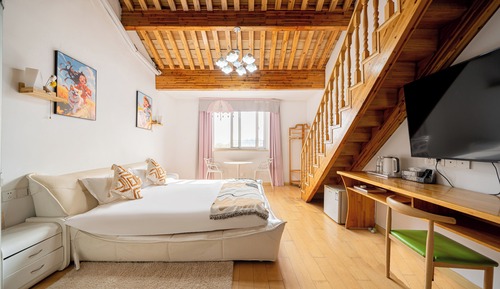 Exclusive Loft