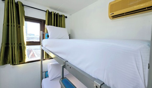 Shared Dormitory, Mixed Dorm
