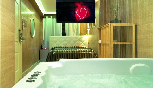 Double Room, Jetted Tub (Habitacion con jacuzzi III)