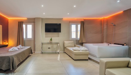 Suite, Jetted Tub (Habitacion con jacuzzi IV)