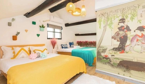 Classic Twin Room