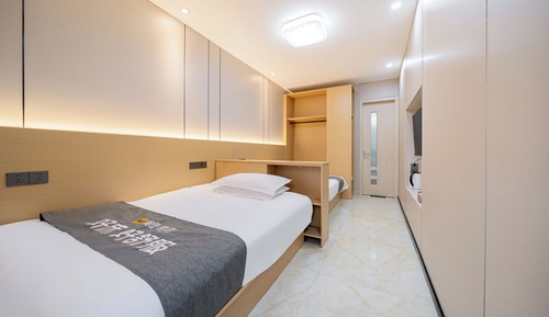 Basic Twin Room