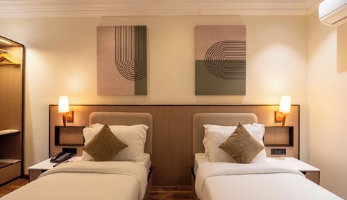 Business Twin Room