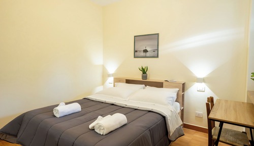 Honeymoon Room, Private Bathroom