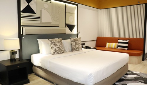 Superior King Room