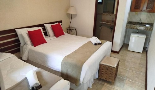 Deluxe Suite, Garden View