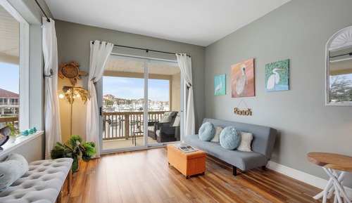 Standard Studio, Balcony, Harbor View