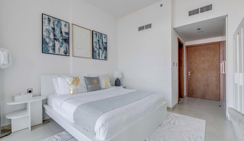 Luxury Apartment, 1 King Bed with Sofa bed, Sea View, Beachfront
