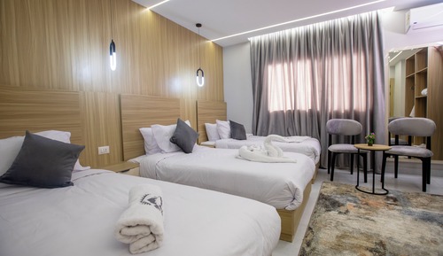 Luxury Triple Room, Multiple Beds