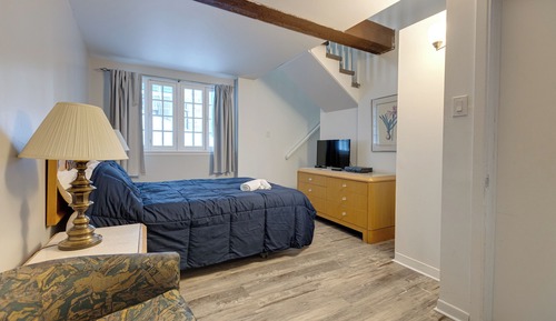 Premium Loft
