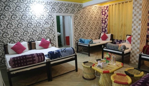 Family Double or Twin Room, 1 Bedroom, Smoking, City View