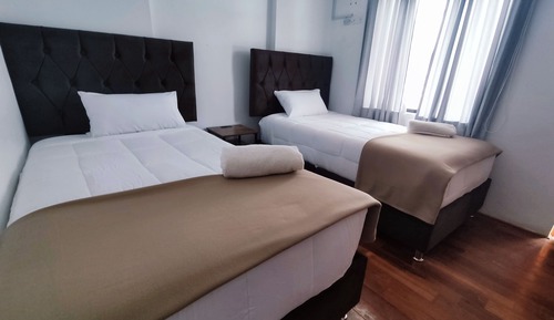 Classic Twin Room