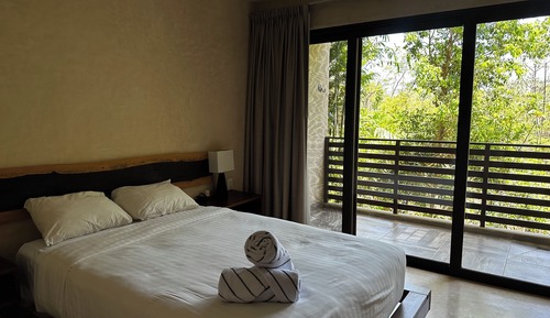 Comfort Suite, Multiple Beds, Balcony