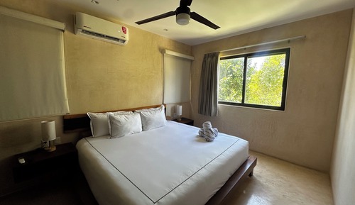 Basic Room, Garden View