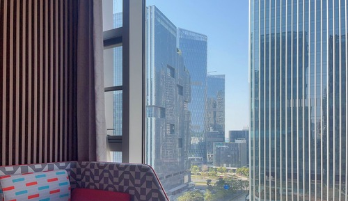 Standard Room, 1 King Bed, City View