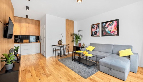 Classic Apartment, Courtyard View