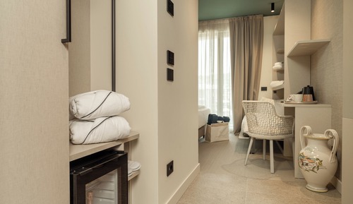 Superior Triple Room, Hill View