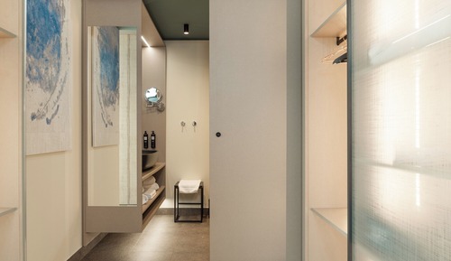 Executive Suite, Partial Lake View