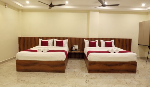 Superior Suite, Hill View