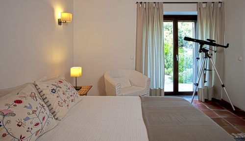 Standard Double or Twin Room, Partial Sea View