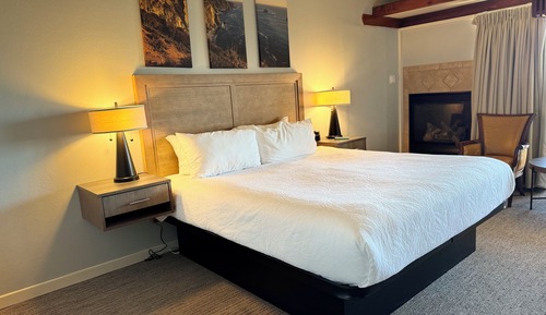 Standard Room, Ensuite (Cliffside Ground King) No Pet Friendly