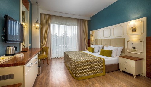 Economy Room