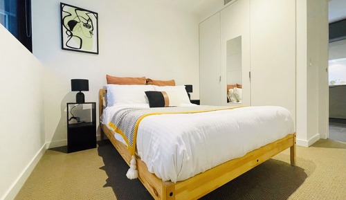 Comfort Apartment, City View