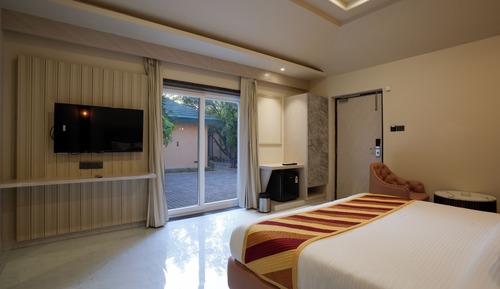 Superior Double Room, Balcony, Mountain View