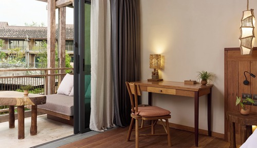 Premium Room, 1 King Bed, City View