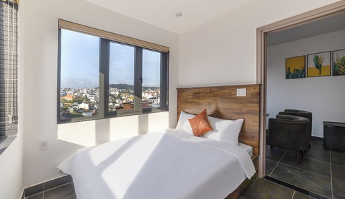 Family Apartment, City View