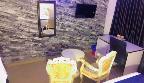 Executive Room