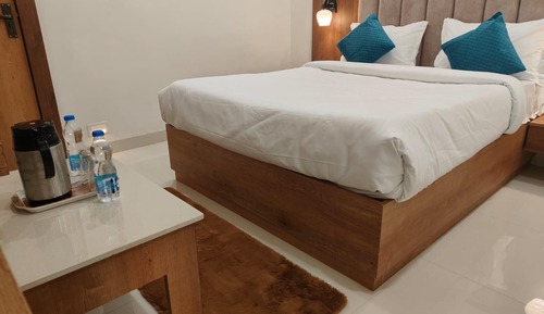 Deluxe Room, City View