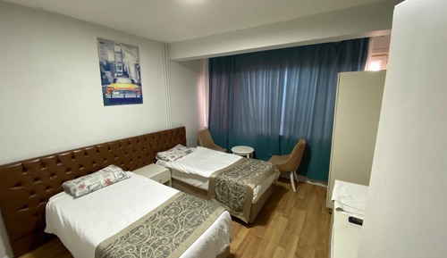 Basic Double or Twin Room, Balcony, City View