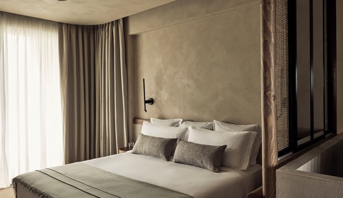 Standard Room, 1 King Bed