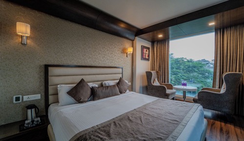 Royal Double Room