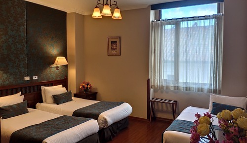 Triple Room