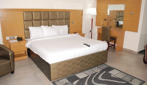Economy Room, Balcony, City View