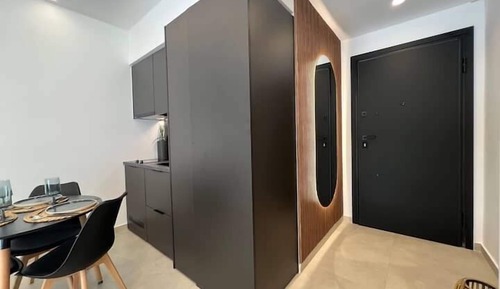 Apartment, Non Smoking