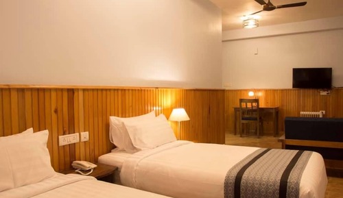Deluxe Double or Twin Room
