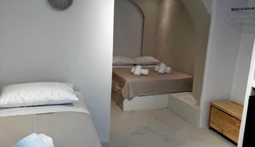 Suite, Balcony