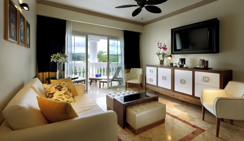 Signature Level Suite